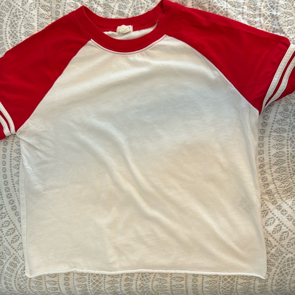 Cropped baby tee